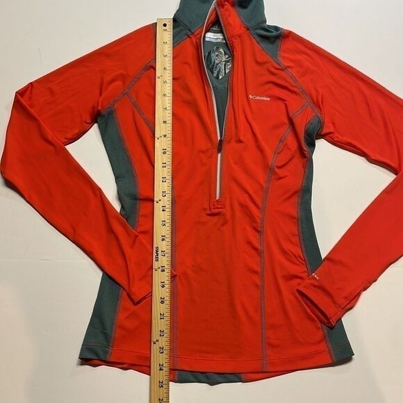 Columbia three-quarter zip up long sleeve top. Orange/gray. Size XS. - Picture 4 of 7